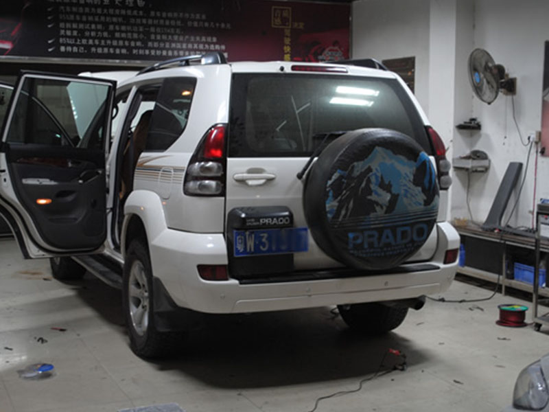 豐田霸道改裝摩雷意蕾MOSCONI音響