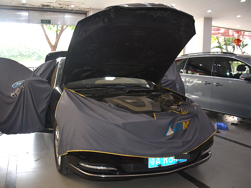 奔馳S350全車隔音并清除奔馳味道