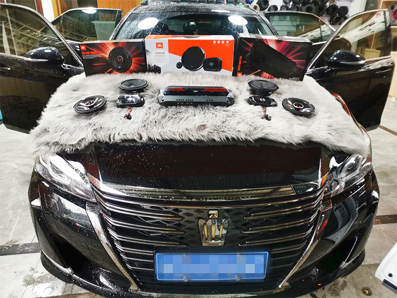 豐田皇冠 改裝全套JBL音響喇叭  四門隔音