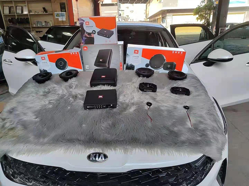起亞K5升級(jí)JBL喇叭