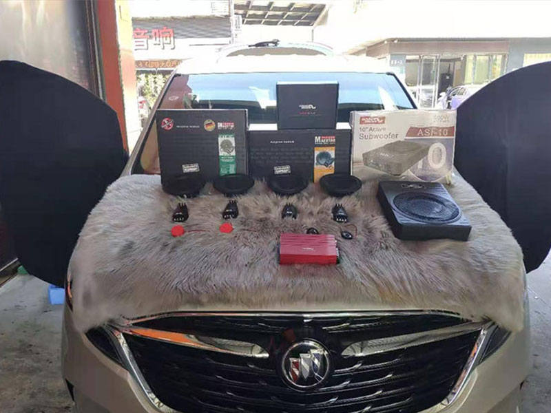 別克GL8升級了四門喇叭，效果還是挺不錯的