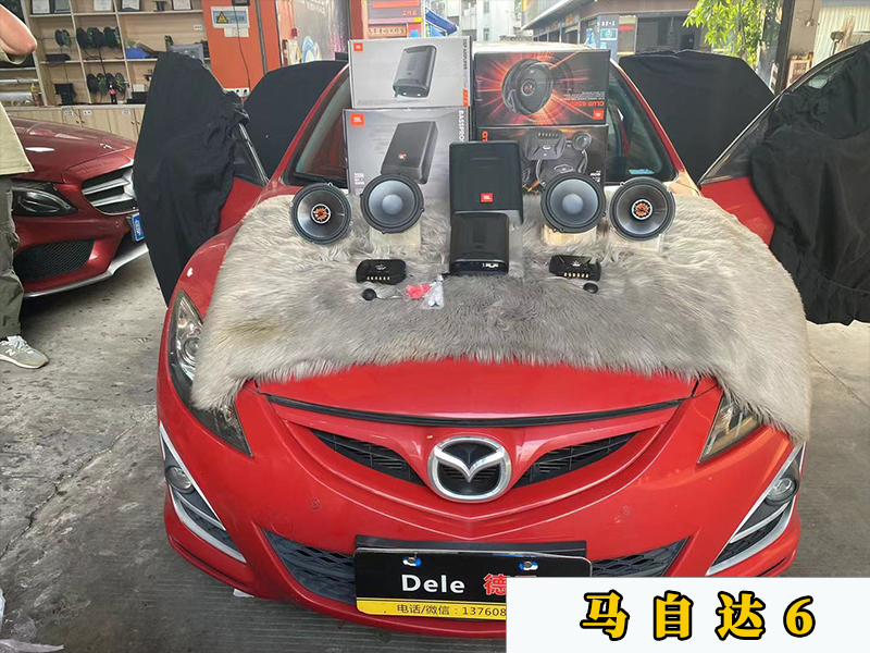 馬自達(dá)6升級(jí)原車(chē)?yán)龋友b處理器和低音炮